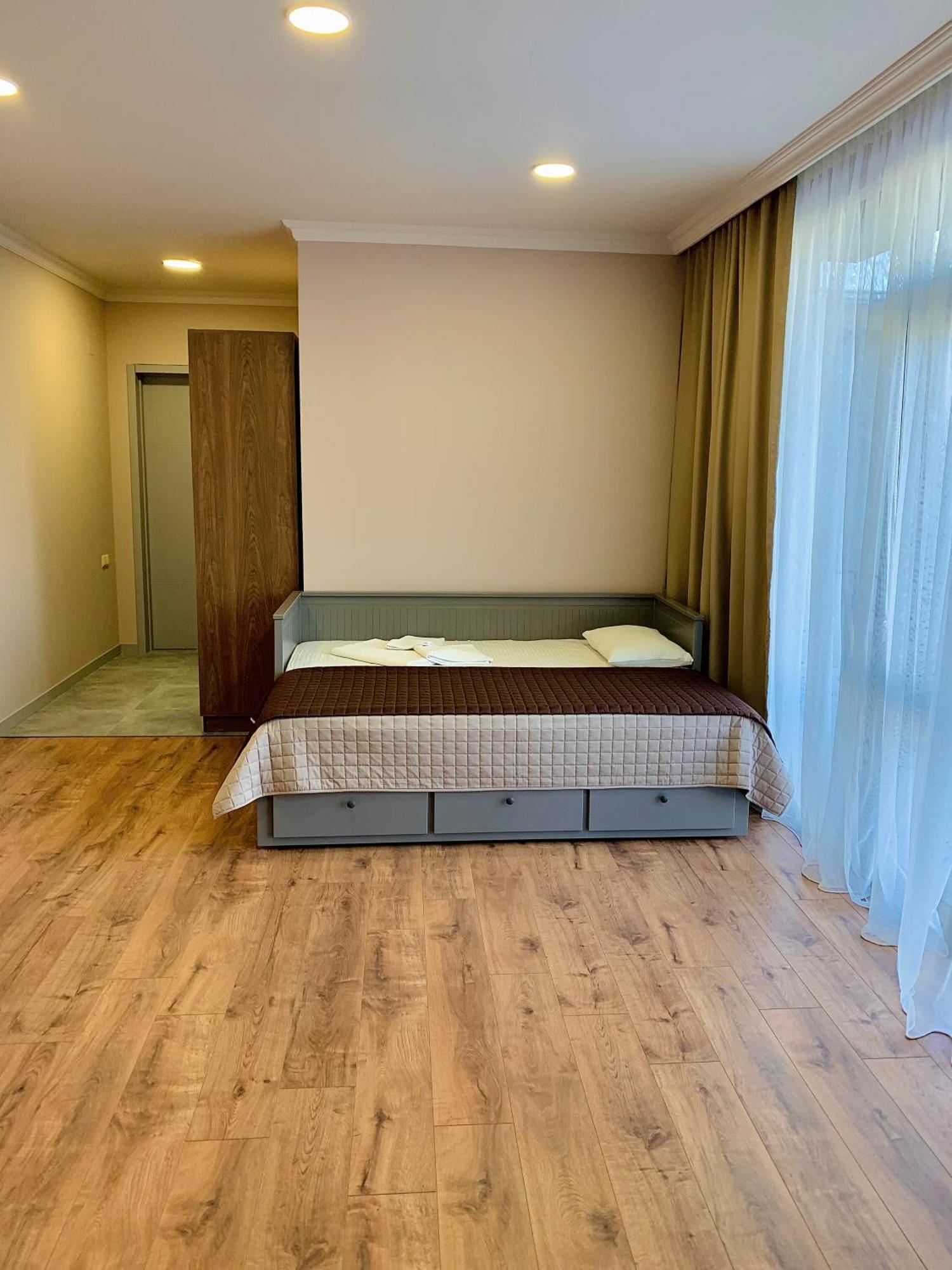 Guest House Smile Kobuleti Exterior photo