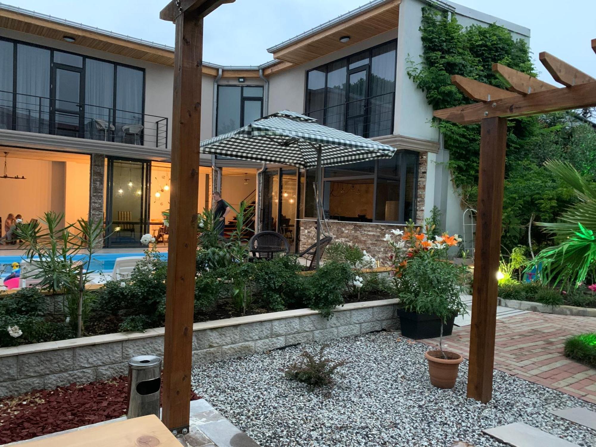 Guest House Smile Kobuleti Exterior photo
