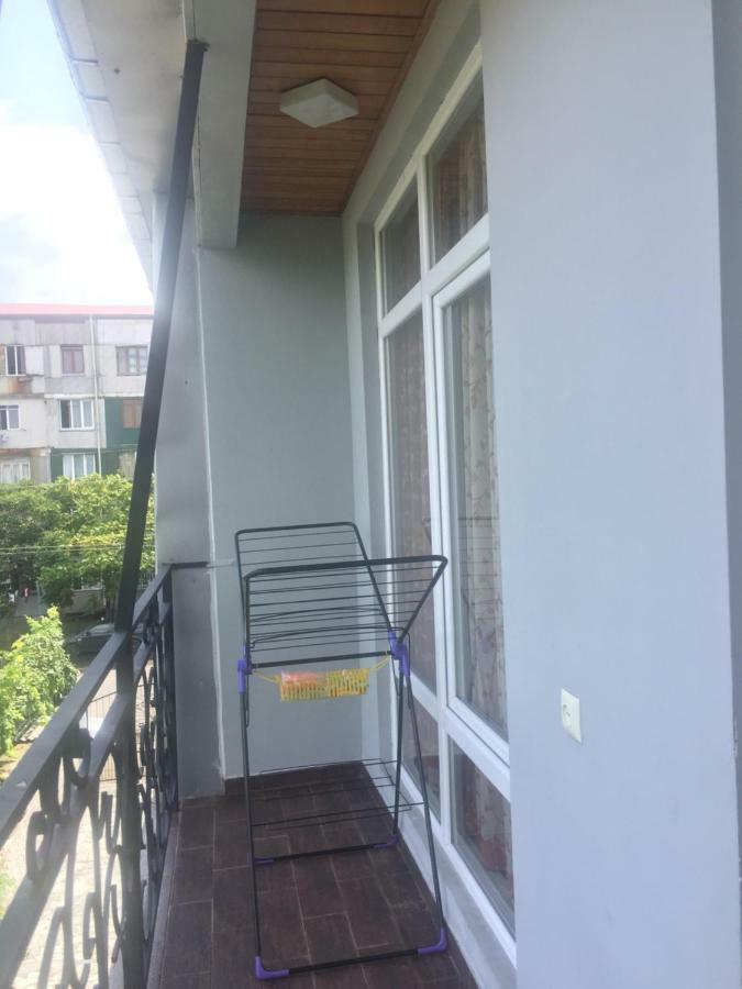 Guest House Smile Kobuleti Exterior photo